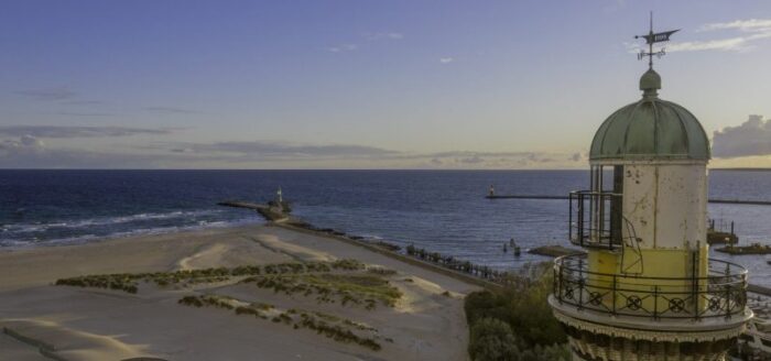 Luftaufnahme Leuchtturm Warnemünde